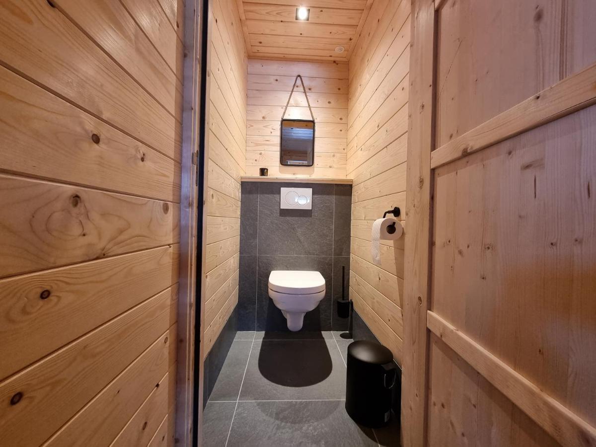 Chalet Met Sauna En Airconditioning Sint Annaland Ngoại thất bức ảnh